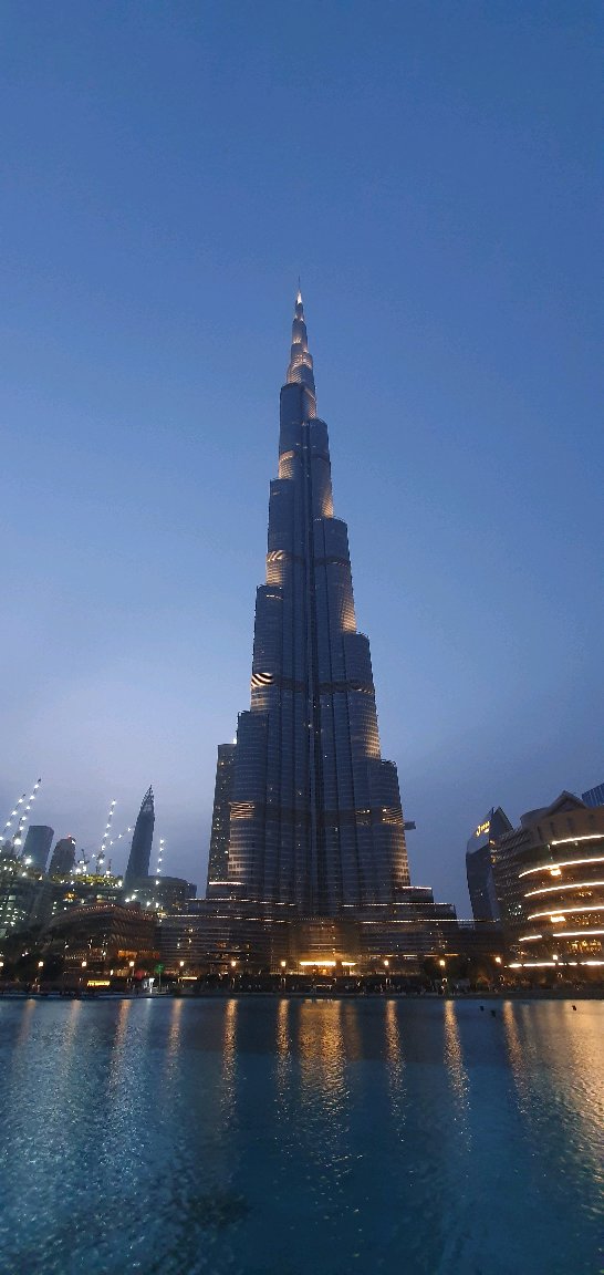 BURJ KHALIFA DUBAI Samsung Members