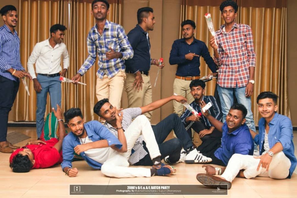 Batch Party  saajje (සාජ්ජේ)