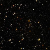 1200px-Hubble_ultra_deep_field_355200_1652940357.jpg