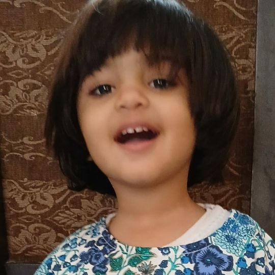 Farah7745