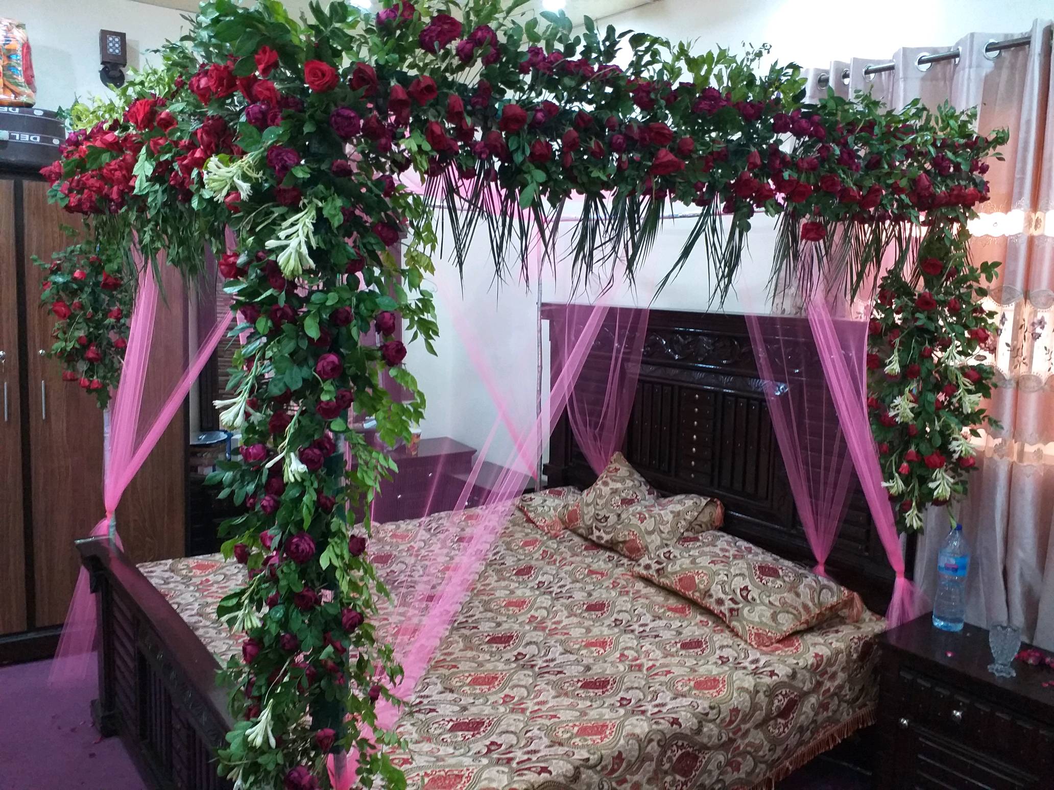 Floral Wedding Bedroom Idea - Samsung Members