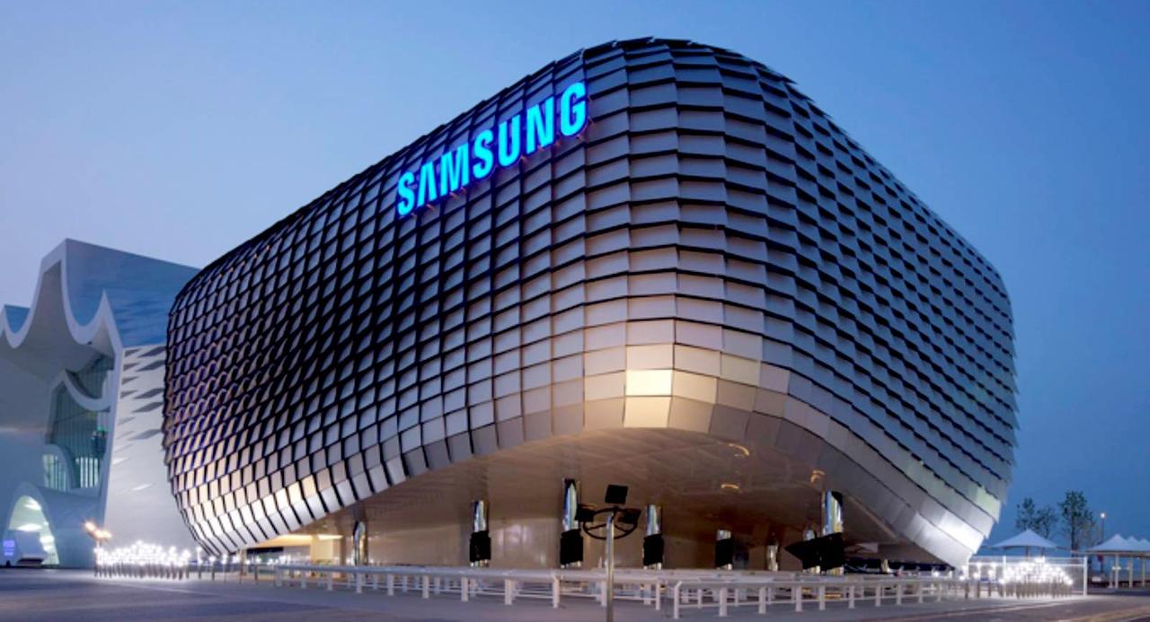 Samsung Headquarters in South Korea - Samsung Members